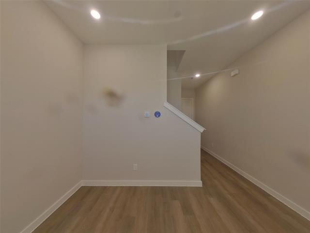 Foto del edificio - 102 Hampton Ct