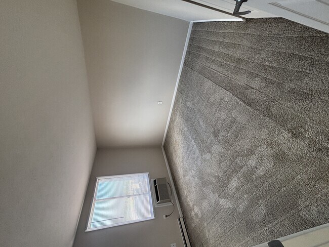 Interior Photo - Hummingbird Pointe & The Gardens