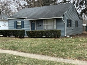 Building Photo - 313 E North St