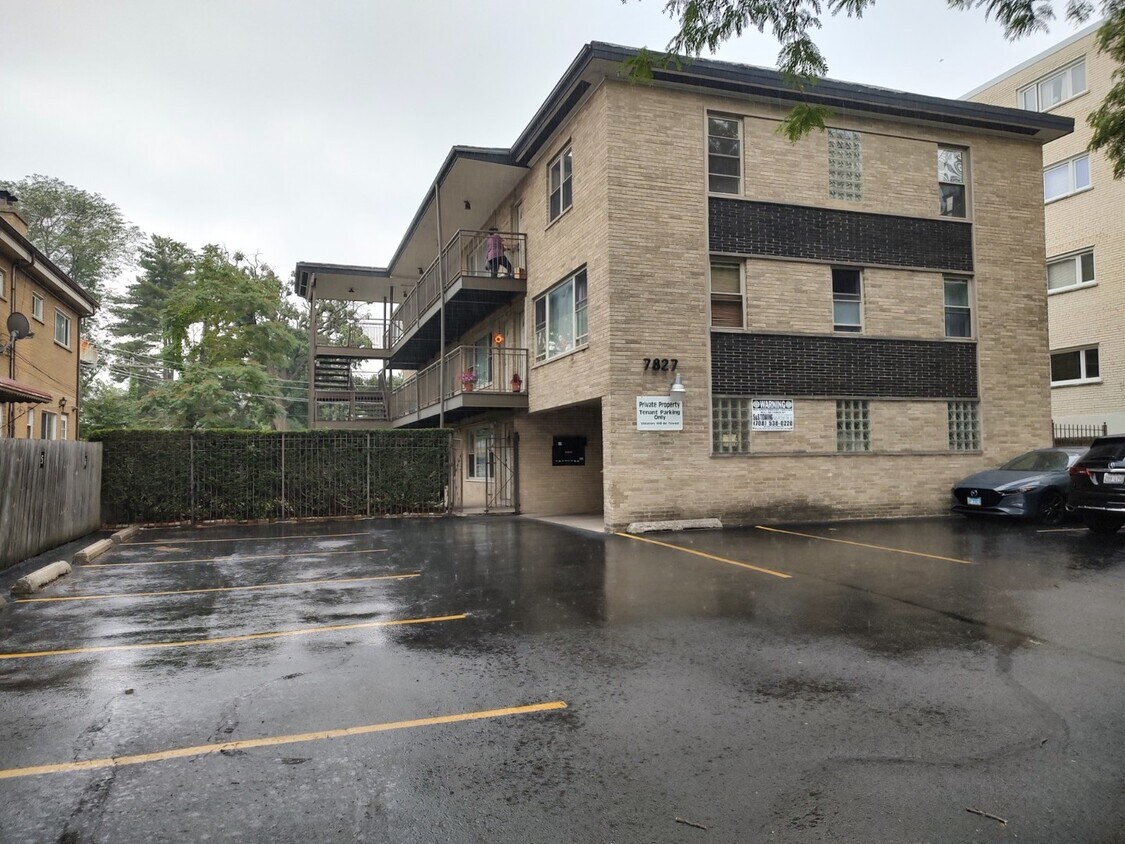 7827 North Ave, River Forest, IL 60305 House Rental in River Forest