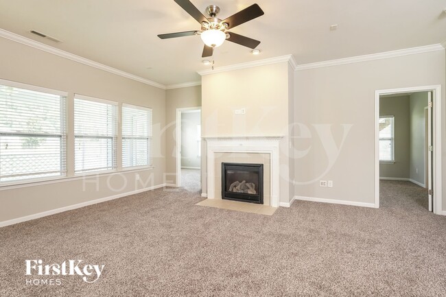 Building Photo - 167 Scotch Moss Dr