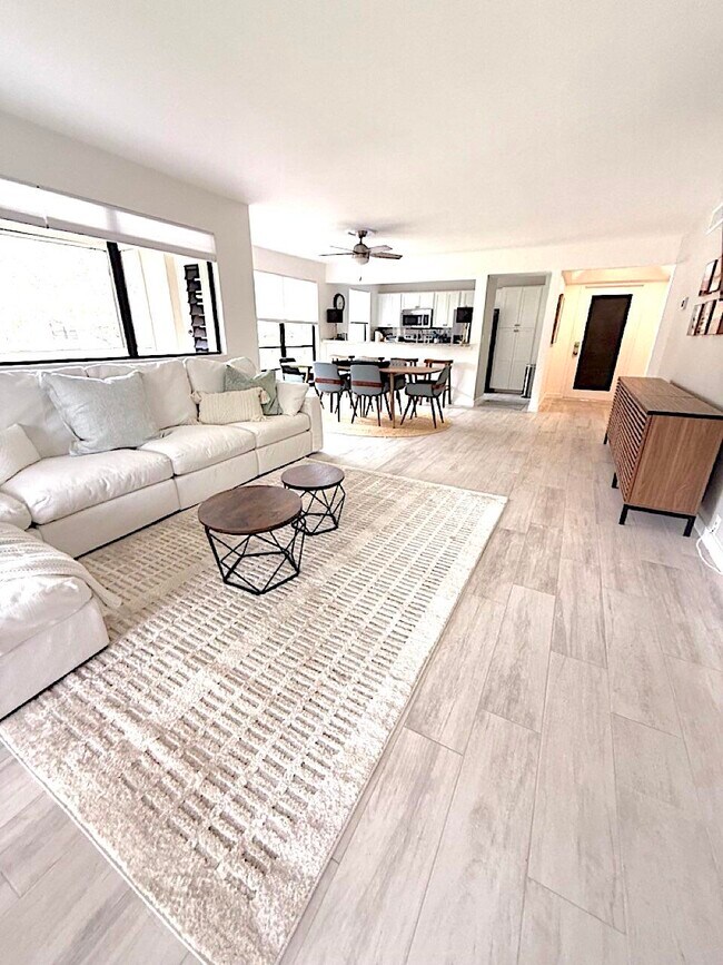 Building Photo - 616 Brackenwood Cove