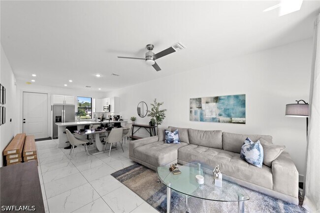 Foto del edificio - 905 Homestead Rd S