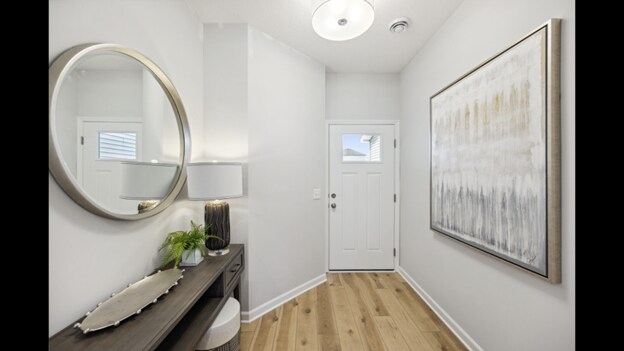 Foto del edificio - 356 Trenton Ln N