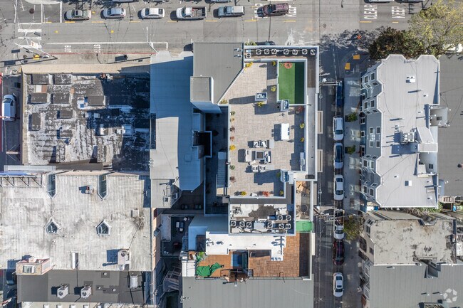 90 Degree Look Down - 3420 18th St