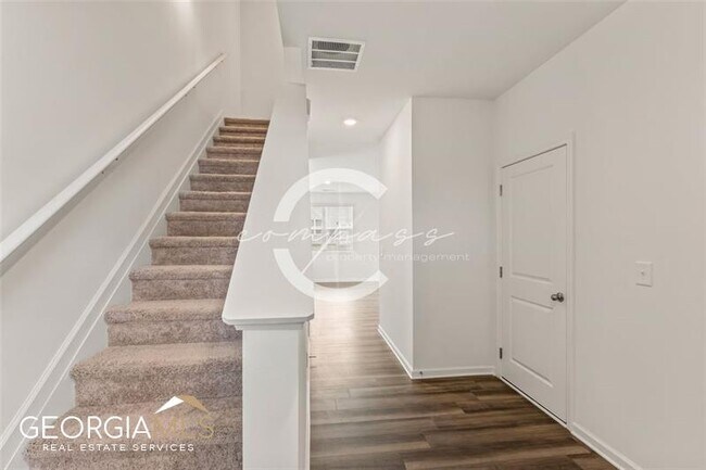 Building Photo - 1028 Paddington Station Dr