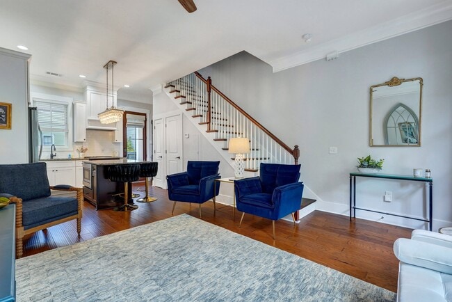 Foto del edificio - 716 Tattnall St