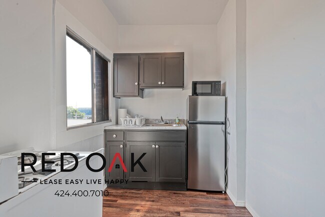 Foto del edificio - Gorgeous, Move-In Ready Studio with Gas Fu...