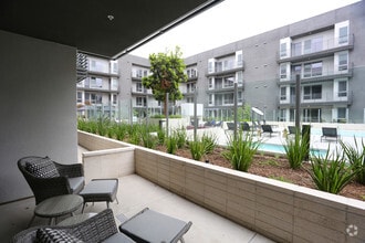 1BR, 1BA-828 SF - Talaria