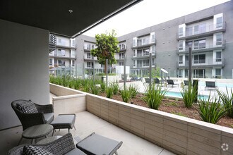 1BR, 1BA-828 SF - Talaria