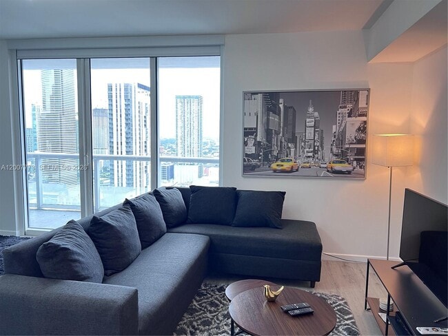 Building Photo - 50 Biscayne Blvd