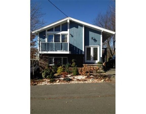 Deleaded 3 bedroom for rent - 40 Tudor St