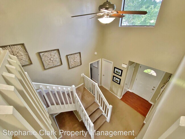 Building Photo - 3 br, 2 bath House - 2029 Adobe Court