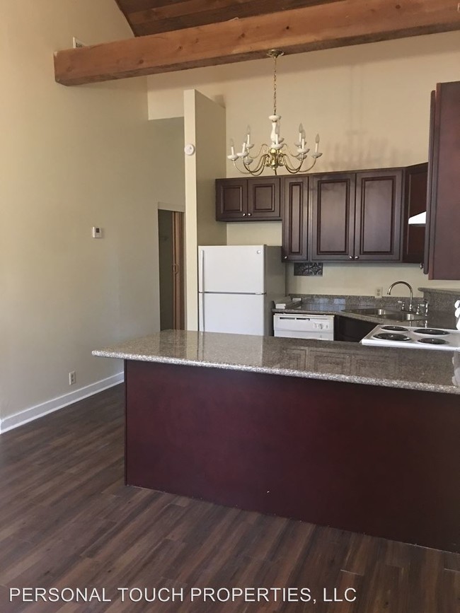 Building Photo - 1 br, 1 bath House - 8474 Bayou Fountain Ave