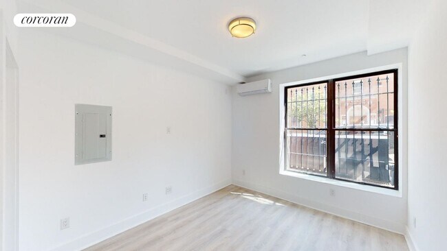 Foto del edificio - 346 43rd St