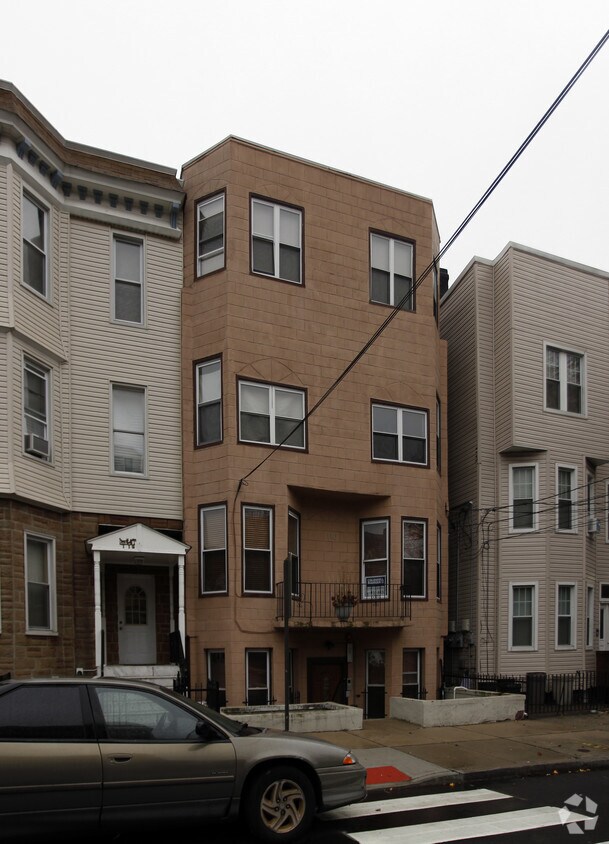 116 Ogden Ave, Jersey City, NJ 07307 Apartments Jersey City, NJ