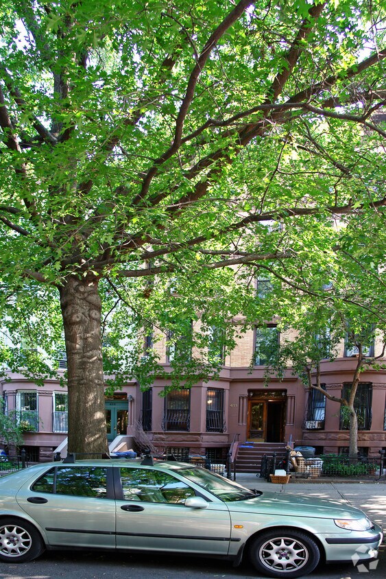 Foto del edificio - 411 3rd St