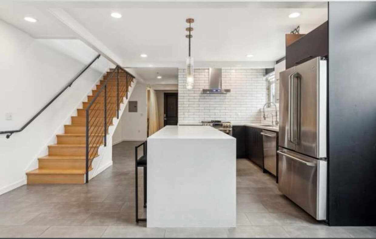 Primary Photo - The Blue Cap Lofts