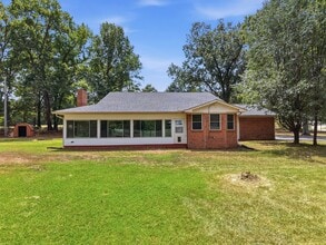 Building Photo - 290 Arkansas Hwy