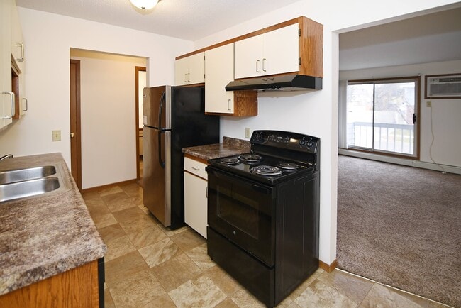 Building Photo - Covington Place Apartments