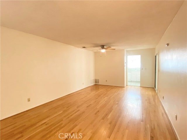 Foto del edificio - 158 Beverly Dr