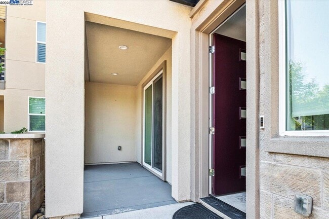 Building Photo - 5892 Nugget Way
