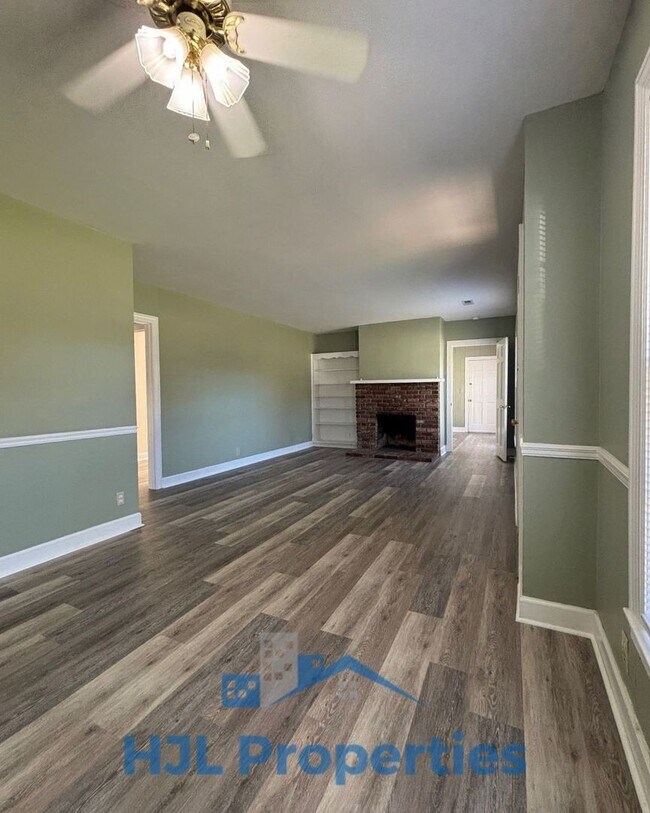 Foto del edificio - 131 McGavock Pk