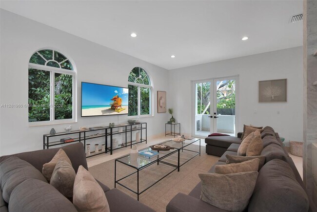 Foto del edificio - 5801 SW 35th St