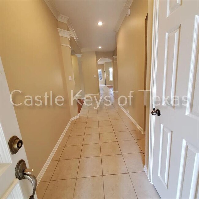 Building Photo - 31014 Blue Ridge Park Ln