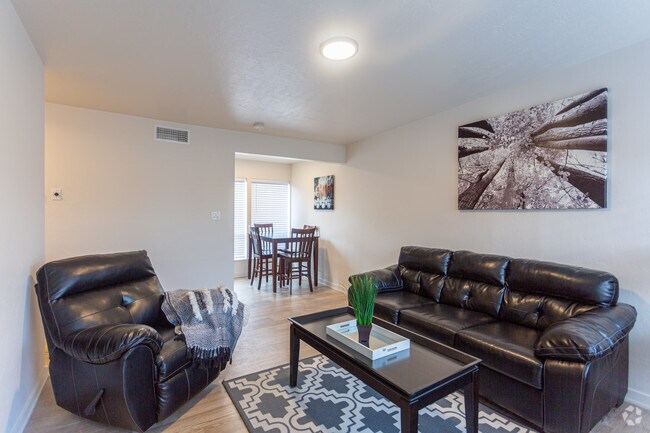 1 HAB, 1 BA: 595 ft² - Century at Sugar House Apartments