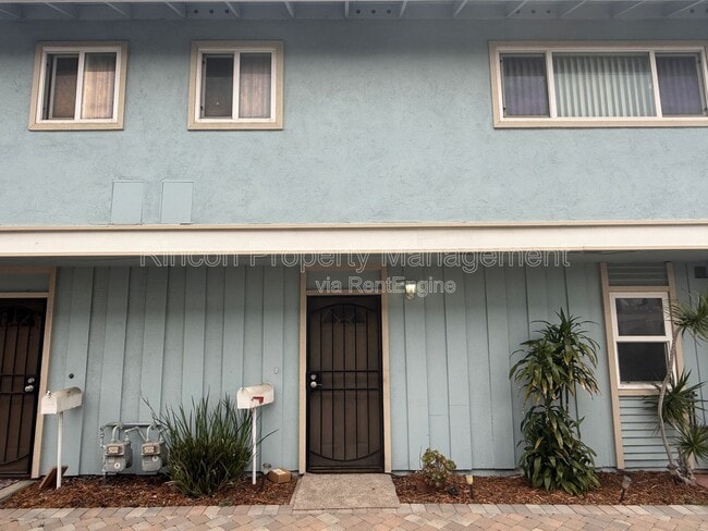 Building Photo - 2474 Seahorse Ave