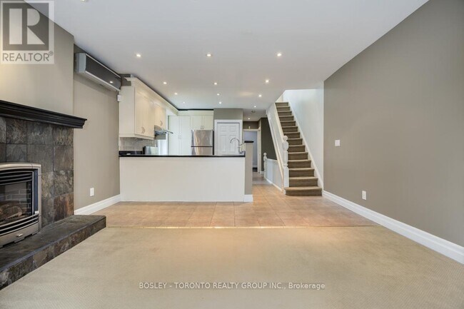 Photo du bâtiment - 253 Bedford Rd