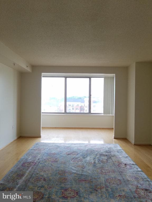 Foto del edificio - 2726 Gallows Rd