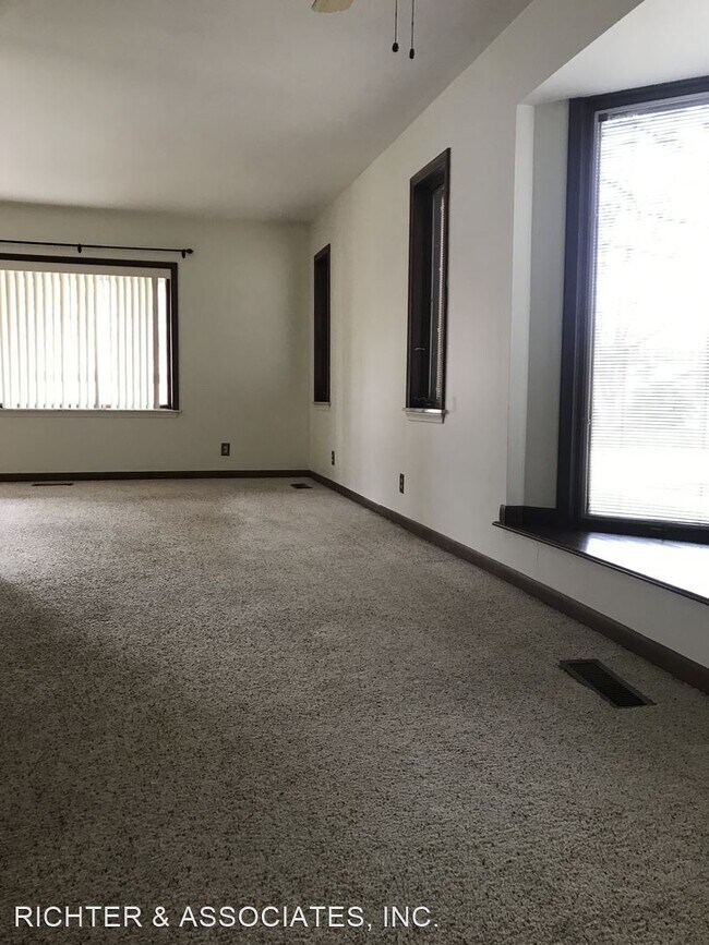 Building Photo - 2 br, 2 bath House - 33107 THOMAS ST