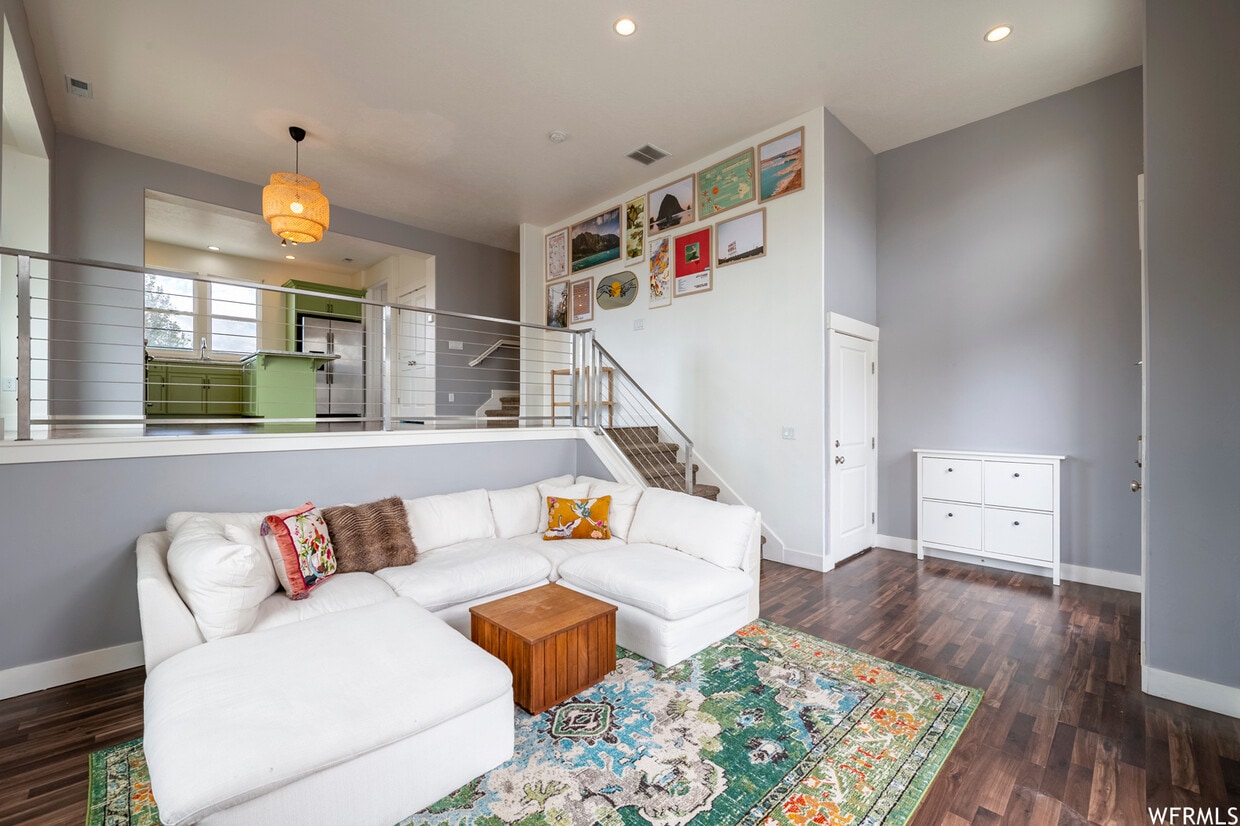 Photo - 4749 Daybreak Rim Way (South Jordan, UT)