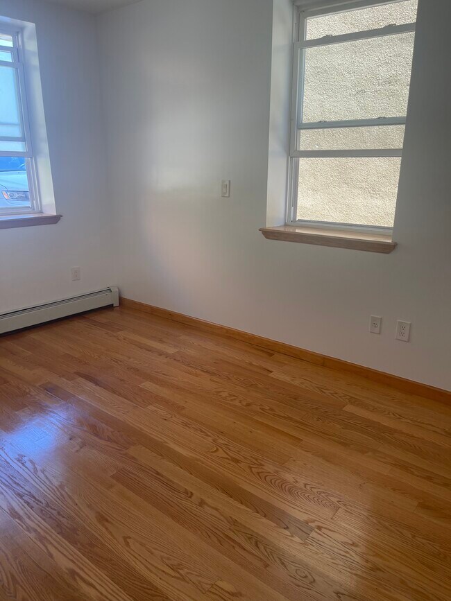 Building Photo - 1263 66th St