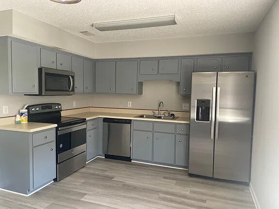 Foto del edificio - 1311 Loblolly Dr