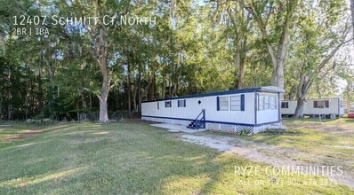 Building Photo - 12407 Schmitt Ct N