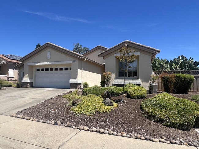 Foto del edificio - 1205 Shadow Glen Ln