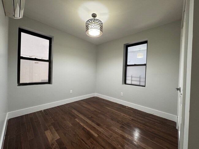 Foto del edificio - 2714 Avenue D