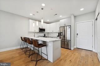 Building Photo - 700 Moyer St