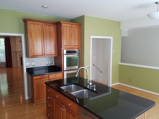 Kitchen - 2955 Hunters Branch Rd