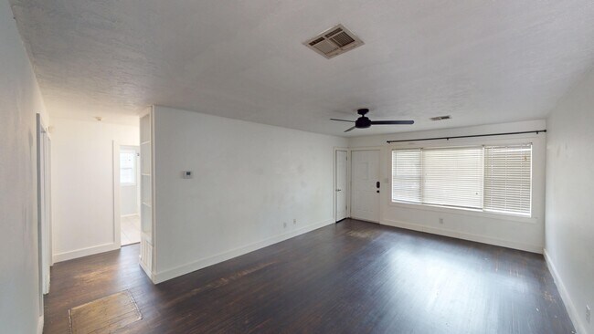 Building Photo - 4679 S Trenton Ave