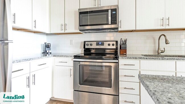 Foto del edificio - 2300 Tapestry Park Dr