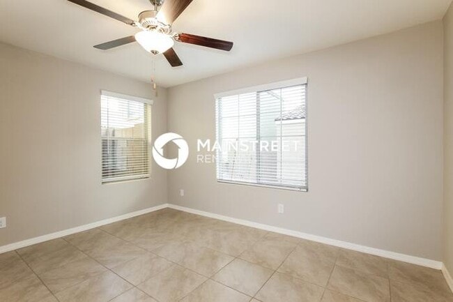Photo - 3 Bedroom Pet-Friendly Home in Phoenix, AZ with Main Street Renewal