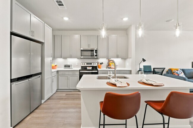 Foto del edificio - 1305 E Wells Branch Pkwy