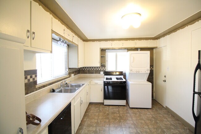 Foto del edificio - 4831 Fenton St