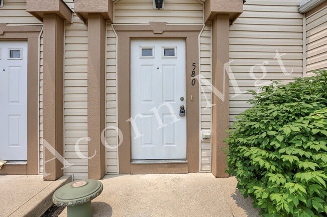 Building Photo - 580 Faith Ann Dr