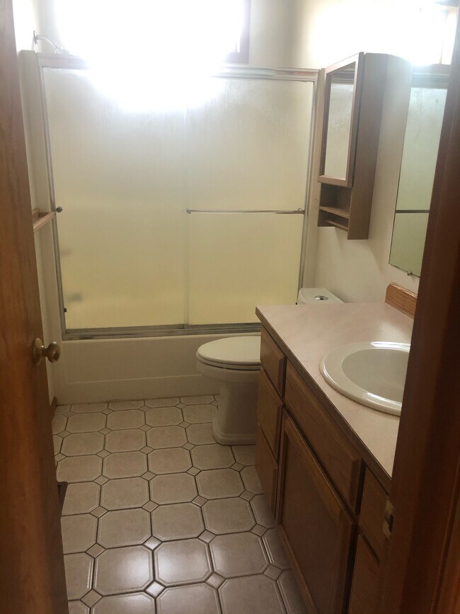 101 Blair Dr, Everson, WA 98247 House Rental in Everson, WA