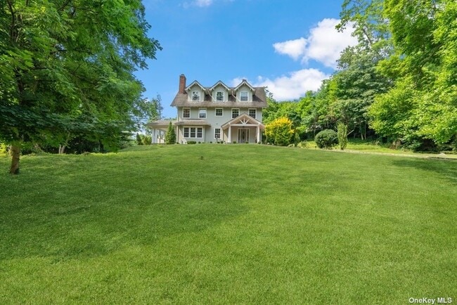 Building Photo - 9 The Intervale